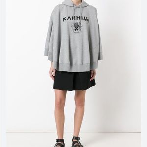 Junya Watanabe
SS 17 Runway cape style hoodie size S